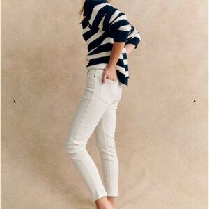 Sezane White (Ecru) Slim Parfait jeans size 23
